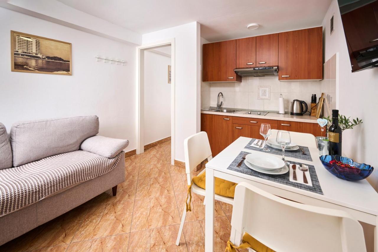 Lina Apartments Umag Kültér fotó